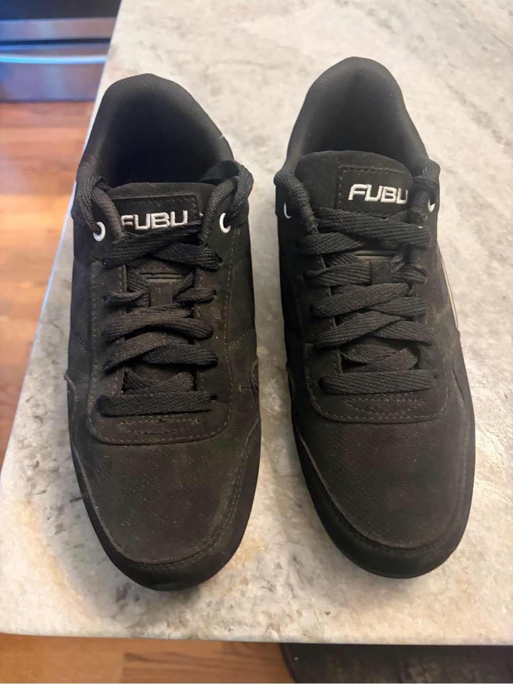 FUBU women’s Black Low-Top Lace-Up Sneakers size 8